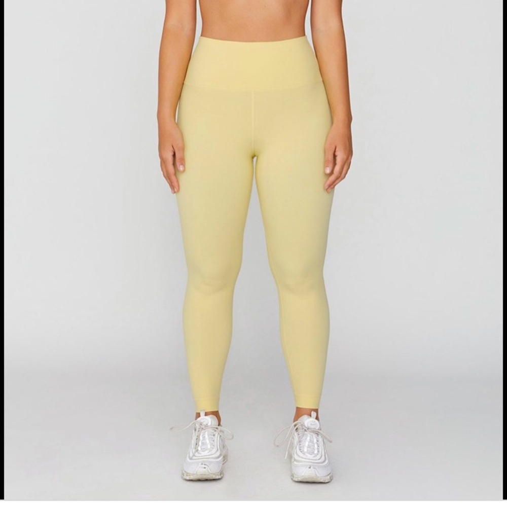 SET ACTIVE sportbody leggings size small